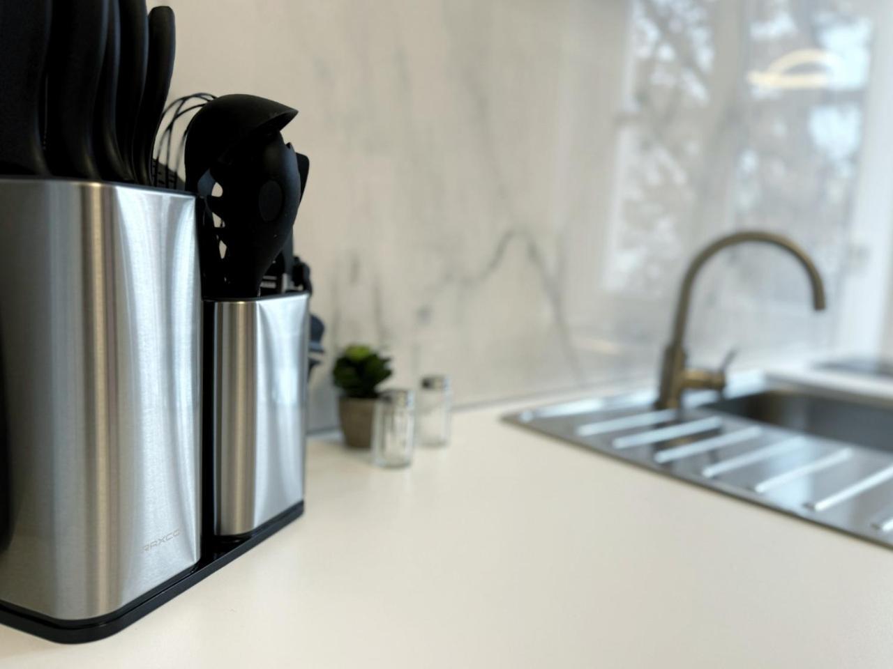 I Spacious 67sqm In Friedrichshain * Berlijn